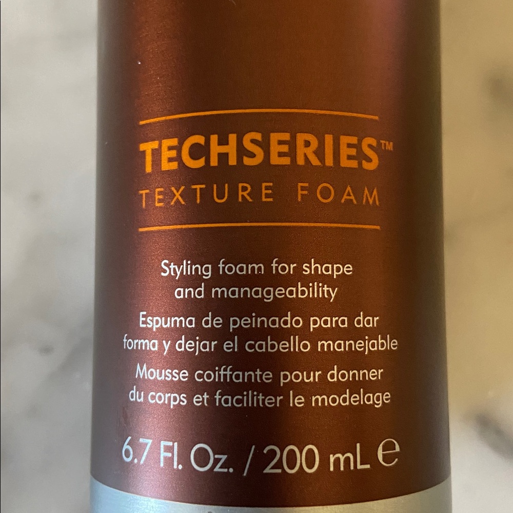 American Crew TechSeries Texture Foam NEW amazing smell! - Picture 2 of 4